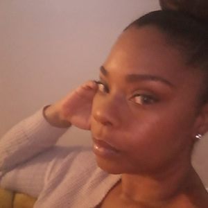 Meet your Posher, Kiana